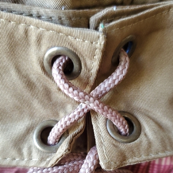 Natural Reflections Red and Tan Plaid Women's Cargo Shorts - Picture 3 of 9